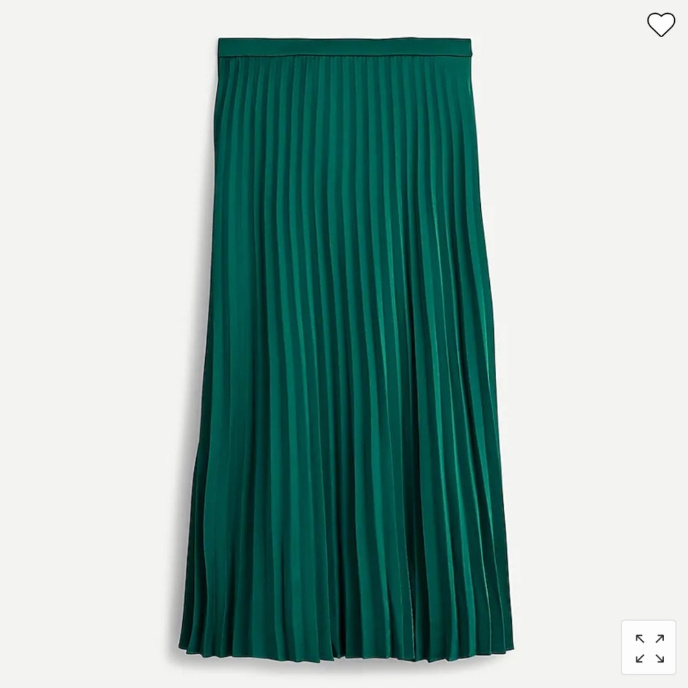 Pleated pull-on midi skirt